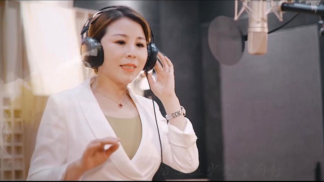 南孔有礼主持人合唱团 - 山河无恙在我胸