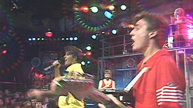 Wham! - Love Machine (Live)