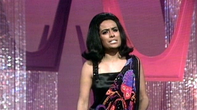 Barbara McNair - People Got To Be Free (Live On The Ed Sullivan Show, May 24, 1970)