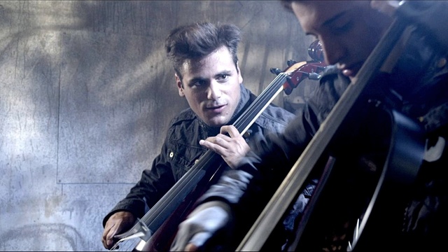 2CELLOS - Supermassive Black Hole