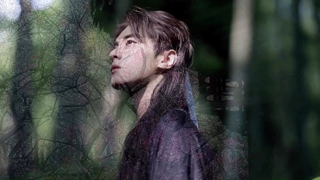 海空飘云 - 滚滚红尘独自走