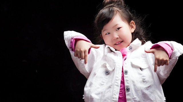 谢晴依 - 妈妈的眼睛