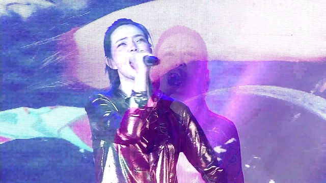 张奥妮 - 妮本善良