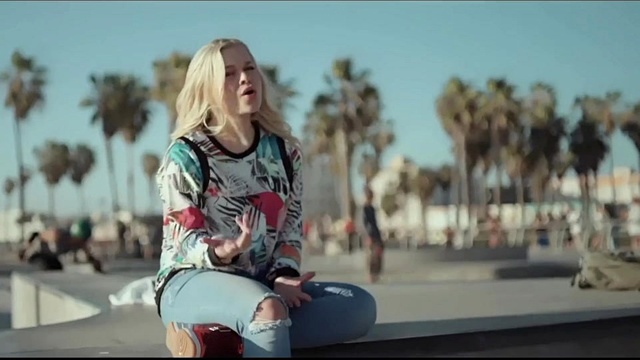 Ida Lafontaine - Shut Up And Kiss Me