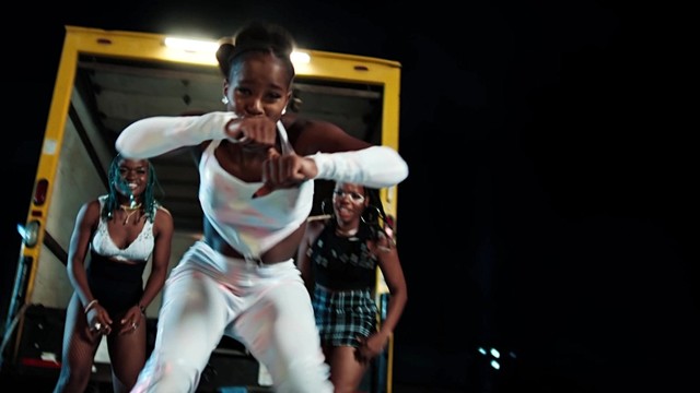 Lil Frosh - Like Dat(feat. Zinoleesky)