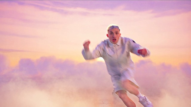 Roze Oficial - Quedamos solo amigos (Official Video)