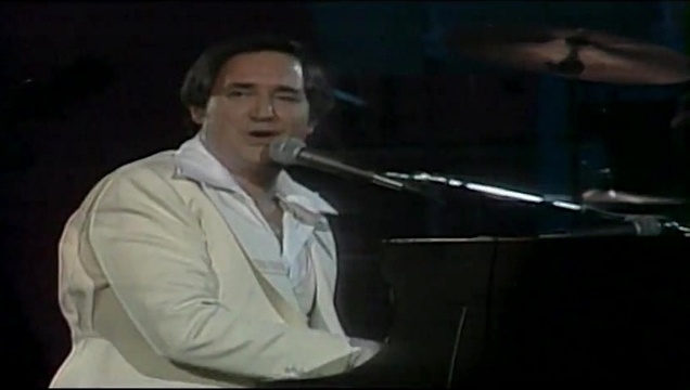 Neil Sedaka - New York City Blues (Live at Jubilee Hall, Edmonton Canada 1981) (Live)