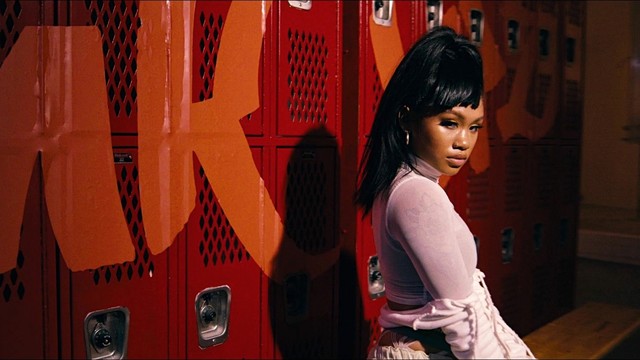 MK xyz - Baddie (Official Music Video)