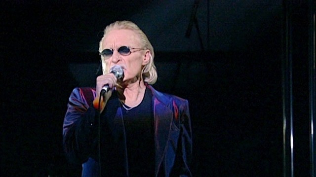 Christophe - Les marionnettes (Live Officiel Olympia 2002)