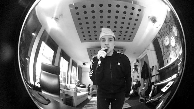 Dandlion - Apple Juice (Live in the Studio)