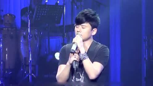 张杰 - 2012“仰望星空”张杰北京演唱会 (饭拍版)