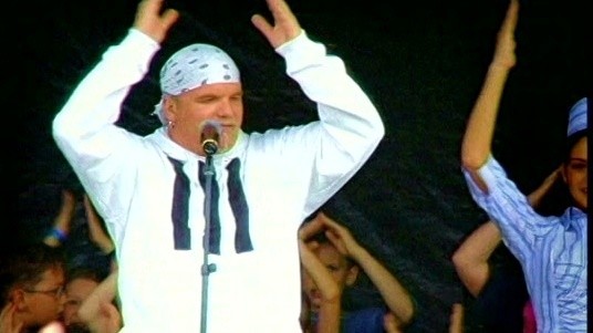 DJ Otzi - Burger Dance (International Party Version - Video)