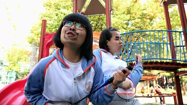 IUV - Dreaming To Be A Comedian