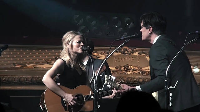 The Common Linnets - Vevo Nederland On Tour @ Eurosonic 2015: The Common Linnets (Live)