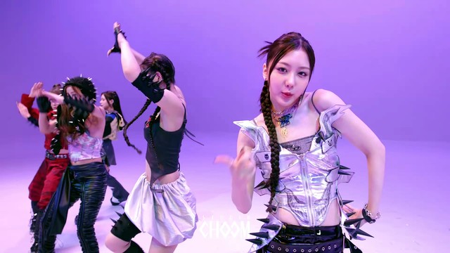 BADVILLAIN (배드빌런) - BADVILLAIN (STUDIO CHOOM ORIGINAL)