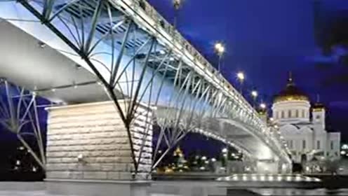 小野丽莎 - 玫瑰人生 夜景图片版 法语字母