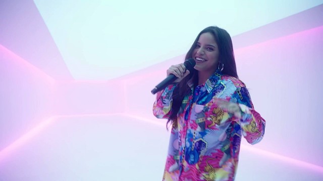 Emilia - Policía (Live On Vevo DSCVR)