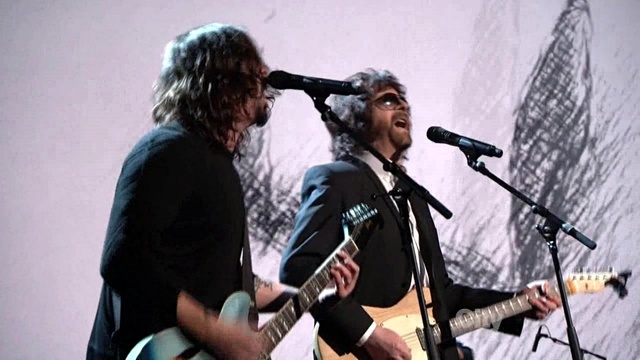 Dave Grohl - Hey Bulldog (披头士乐队赴美50周年纪念音乐会 Live)