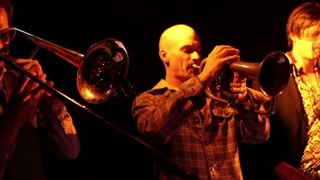 Flo Mega - Zuruck (Live)