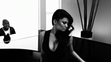 Serani - She Loves Me