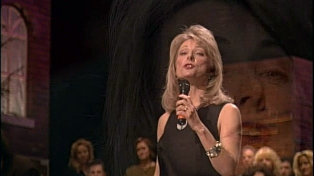 Bill & Gloria Gaither - How Are Things At Home? (Live)