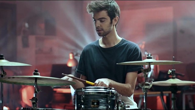 Vic Mirallas - Get On 