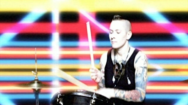 Gossip - Pop Goes The World