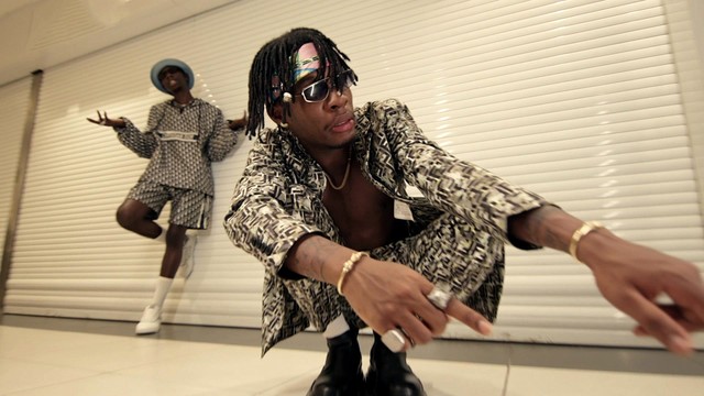 Blaqbonez - Fendi(feat. Joeboy)