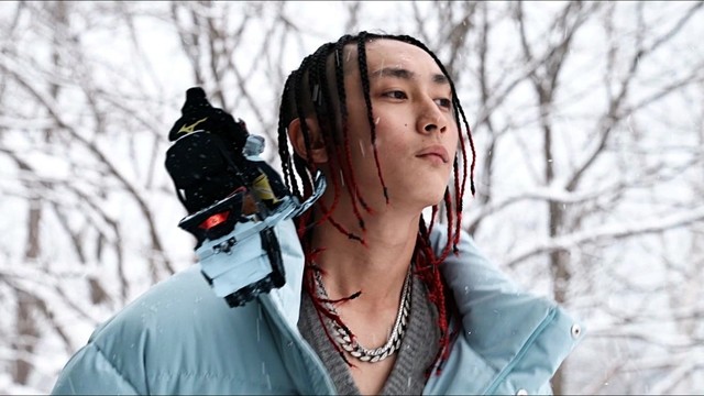 Tade Dust - Yellow Flow(feat. Bonbero)