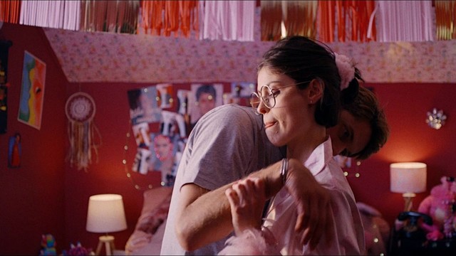 Leslie Medina - AMOURS IMAGINAIRES