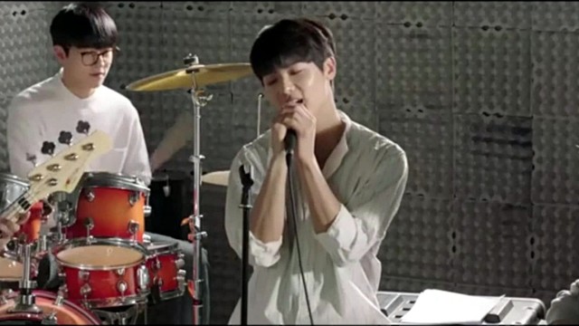 茉莉 - 沐浴月光思念你