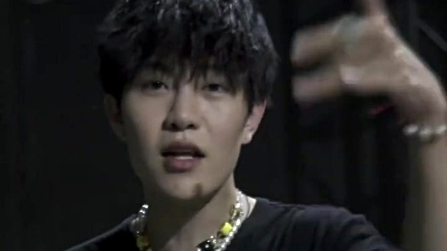 ZHAZHA - 说唱听谁的?《说唱听我的》AKA.zhazha请赐教!