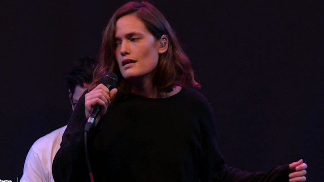 Wet - It's All In Vain (Live) (101.9 KINK)