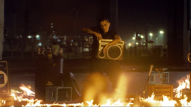 Trueno - THE ROOF IS ON FIRE (Official Video)