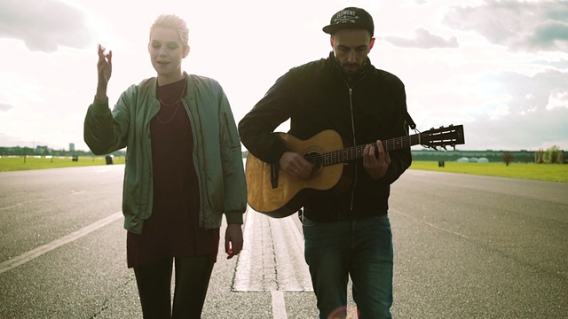 Levina - Echo (Live & Acoustic) (Live)