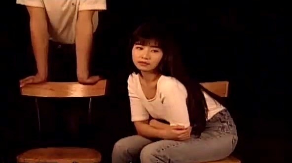 黄雅珉 - 于心不忍 (KTV版)