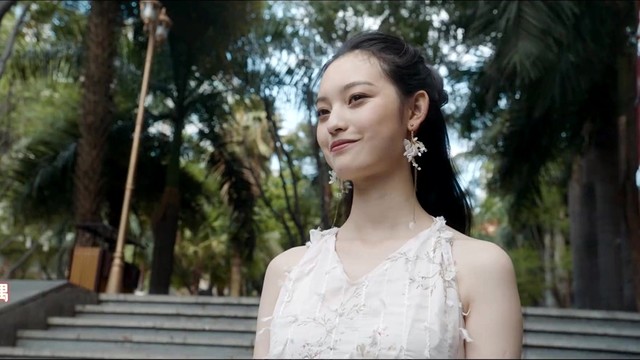 万茜 - 乐园 (万茜/李庚希/柴烨/周子越) (电影《兔子暴力》宣传曲)