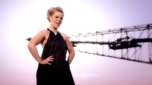 Queensberry - Girl Like Me