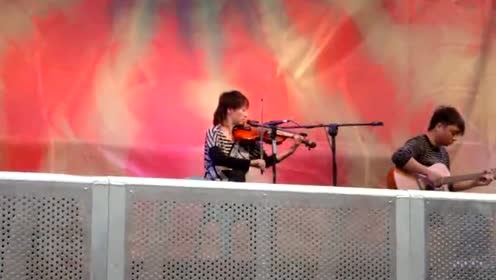 张浅潜 - 2011武汉草莓音乐节 (Live)