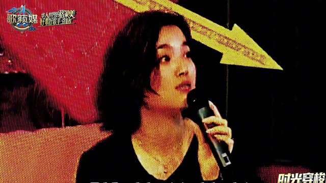 邰上黄 - 16岁2002邰上黄首登综艺欢乐总动员：白雪点评并颁奖 (明星来时路2002歌籁媒)