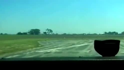 Ludovico Einaudi - Fly (电影《无法触碰》插曲)