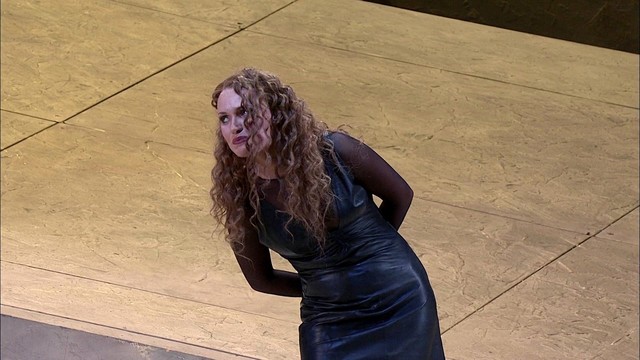 Marina Domashenko - Bizet: Carmen, WD 31 / Act I: Cette corde, comme vous l'avez serrée, cette corde? (Live)
