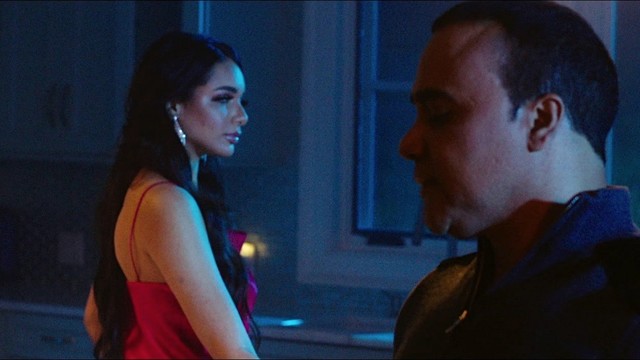 Romeo Santos - Me Quedo