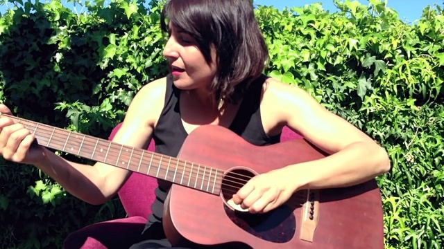 Dolo Beltrán - En el Jardín