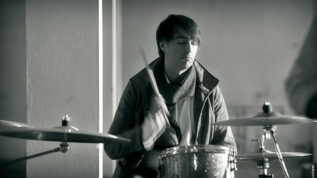 Neo Retros - The High-rise in the Sunshine