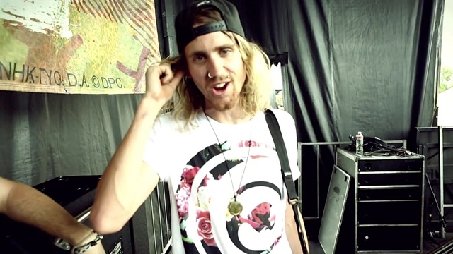 Tonight Alive - Behind The Scenes with Tonight Alive (Vevo Lift) (Live)