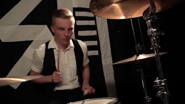 N.A.S.A. - Outolintu