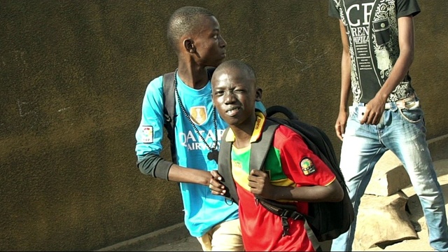 Black M - A l'ouest (Street clip)