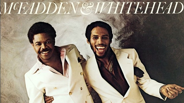 McFadden & Whitehead - You're My Someone To Love (音频版)