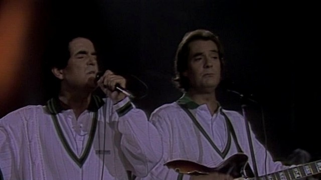Duo Dinamico - Resistiré (Live)